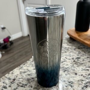 Starbucks 2022 Ombre Ocean Blue Gradient Stainless Steel Cold Brew Cup Tumbler